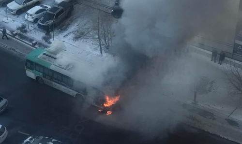 Шатаж байсан автобусыг бүрэн унтраалаа